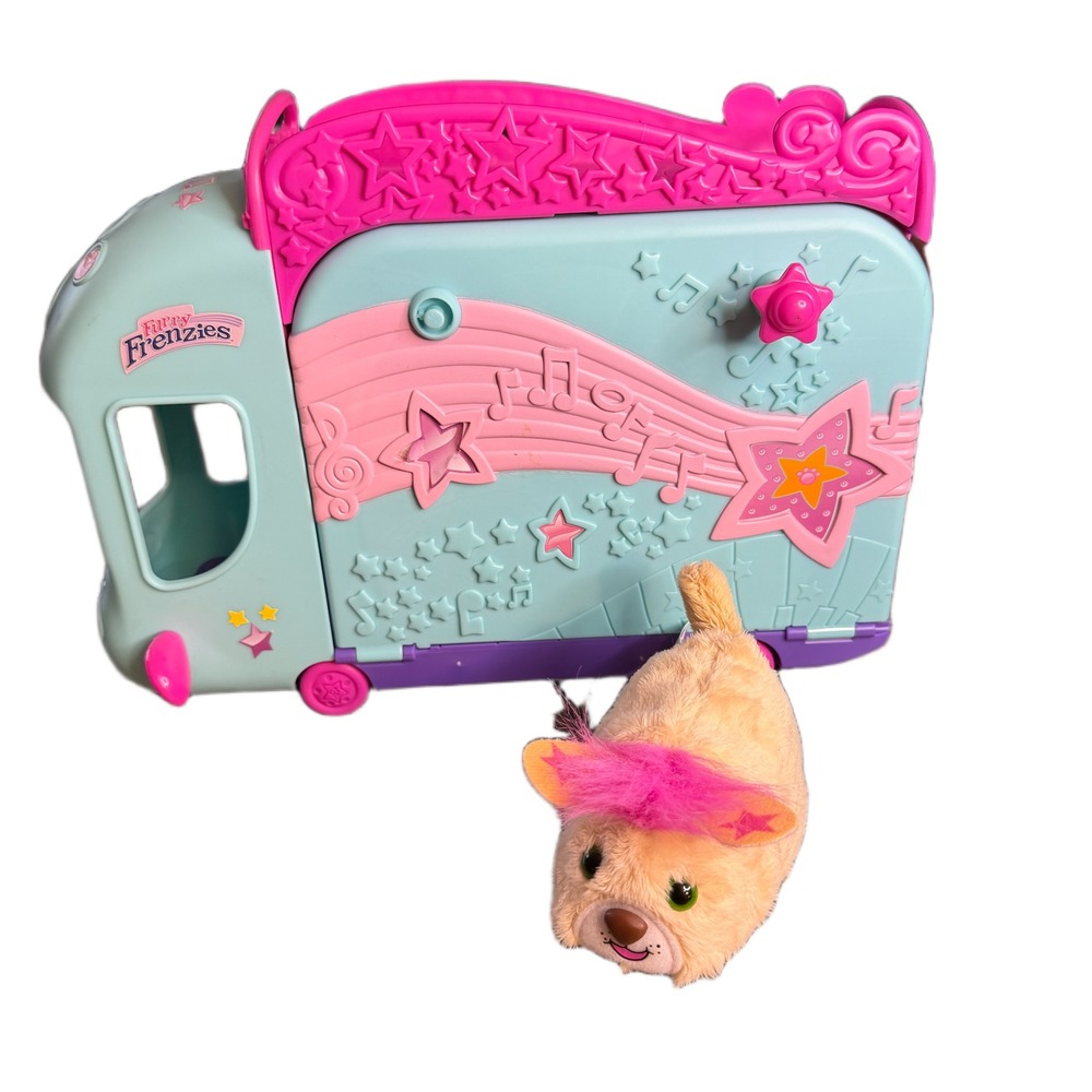 Furry Frenzies On Tour Bus Playset with Motorized Pet Tan Pink Rockstar Camper